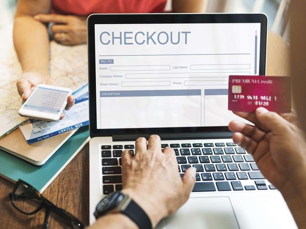Checkout Process - Online Flight Booking