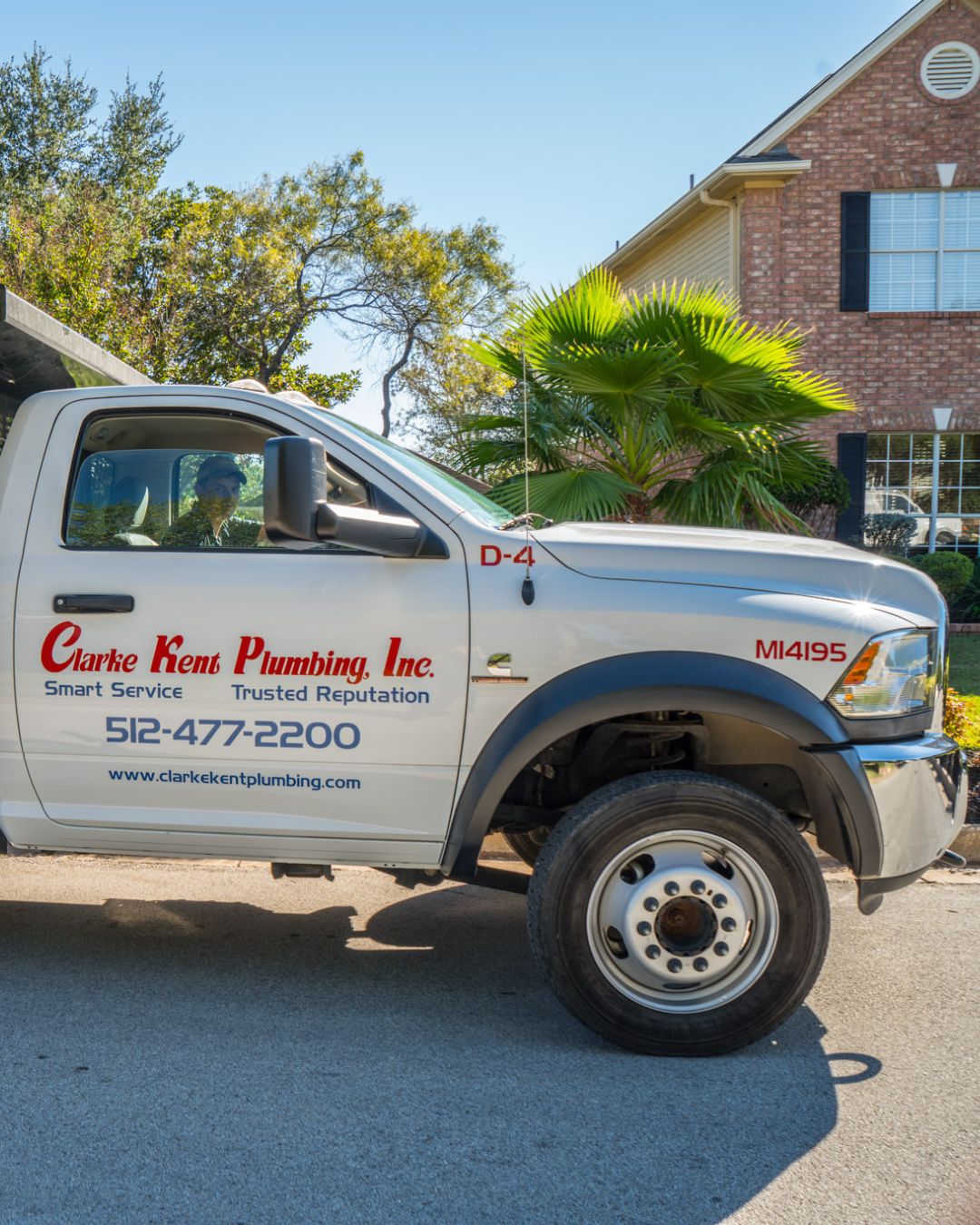 Clarke Kent (5) - Emily Cooper